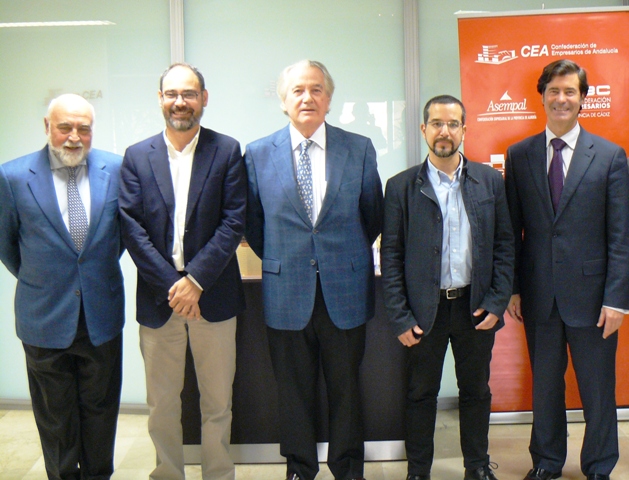 La organización empresarial andaluza ha traslado a este partido político la importancia del diálogo social y la participación institucional